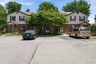 1361 Summergate Pkwy, Saint Charles, MO 63303 - Photo 34