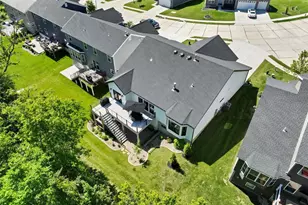 827 Summit Bluff Ct, Saint Louis, MO 63026 - Photo 54