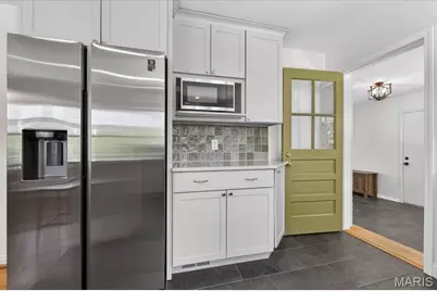 415 Larkhill Court, Webster Groves, MO 63119 - Photo 8