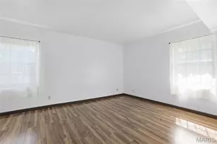 459 S Clay Ave, Kirkwood, MO 63122 - Photo 10