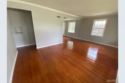 9616 Durham Drive, Riverview, MO 63137 - Photo 2