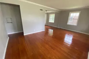 9616 Durham Dr, Riverview, MO 63137 - Photo 2