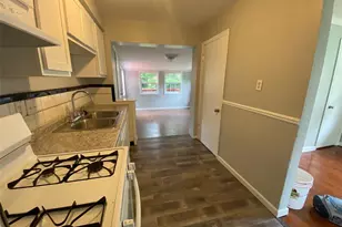 9616 Durham Dr, Riverview, MO 63137 - Photo 8