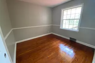 9616 Durham Dr, Riverview, MO 63137 - Photo 10