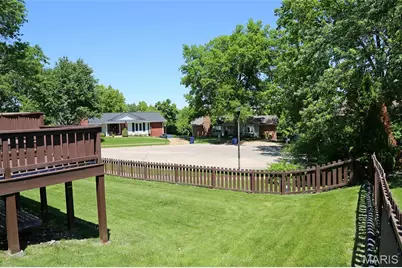 11727 Summerhaven Drive, Saint Louis, MO 63146 - Photo 32