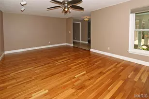 11727 Summerhaven Dr, Saint Louis, MO 63146 - Photo 6