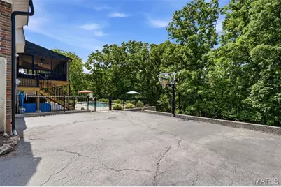 12547 Glencroft Drive, Saint Louis, MO 63128 - Photo 52