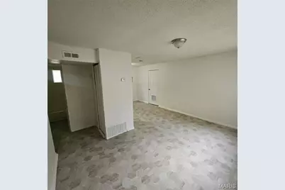 10212 Duke Drive, Saint Louis, MO 63136 - Photo 10