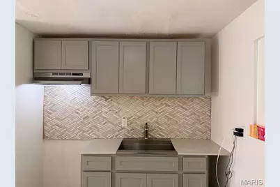 10212 Duke Drive, Saint Louis, MO 63136 - Photo 12