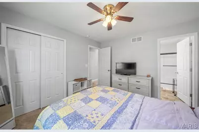 243 Duffers Drive, Saint Clair, MO 63077 - Photo 20