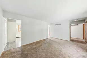 13579 Old Jamestown Rd, Black Jack, MO 63033 - Photo 10