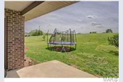 429/431 W Deerwood Drive, Jackson, MO 63755 - Photo 6