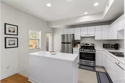 5885 Nina Place #3W, Saint Louis, MO 63112 - Photo 10