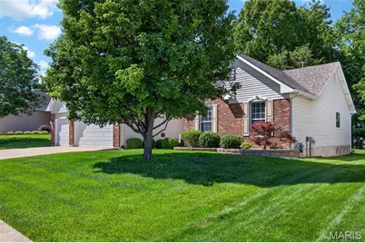 1013 Roosevelt Drive, Wentzville, MO 63385 - Photo 2