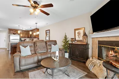 700 Emerald Pointe Drive #304, Hollister, MO 65672 - Photo 10