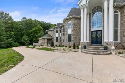 19348 Deer Pointe Estates Drive, Wildwood, MO 63038 - Photo 8