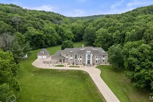 19348 Deer Pointe Estates Dr, Wildwood, MO 63038 - Photo 4
