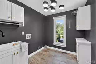 139 Ladue Lake Dr, Creve Coeur, MO 63141 - Photo 22