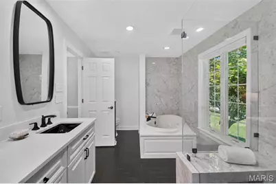 139 Ladue Lake Drive, Creve Coeur, MO 63141 - Photo 20