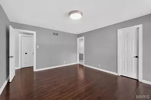 139 Ladue Lake Dr, Creve Coeur, MO 63141 - Photo 32
