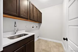 320 Regents Park Ave, Wentzville, MO 63385 - Photo 16