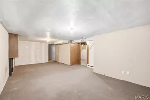 709 Riderwood Dr, Hazelwood, MO 63042 - Photo 26