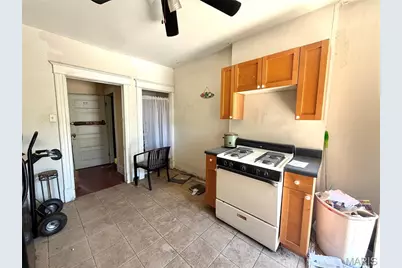 208 Bellerive Boulevard, Saint Louis, MO 63111 - Photo 4