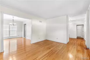 927 Wellesley Pl Dr, Chesterfield, MO 63017 - Photo 14