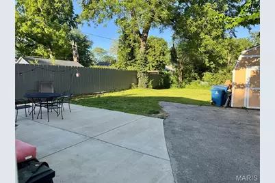 2480 Hartland Avenue, Saint Louis, MO 63114 - Photo 40