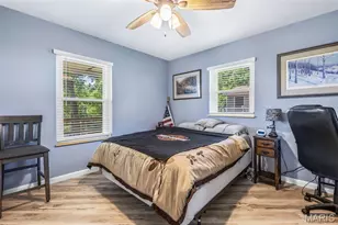 6049 Betty Ln, French Village, MO 63036 - Photo 16