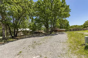 6049 Betty Ln, French Village, MO 63036 - Photo 48
