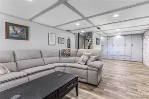 6049 Betty Ln, French Village, MO 63036 - Photo 24