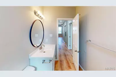 3670 Russell Boulevard, Saint Louis, MO 63110 - Photo 6