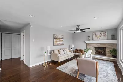 6064 W Cabanne Place, Saint Louis, MO 63112 - Photo 6