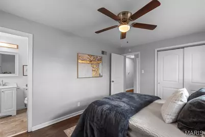 6064 W Cabanne Place, Saint Louis, MO 63112 - Photo 20