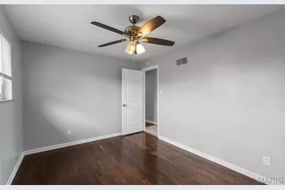 6064 W Cabanne Place, Saint Louis, MO 63112 - Photo 24