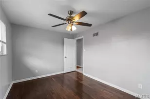 6064 W Cabanne Pl, Saint Louis, MO 63112 - Photo 24