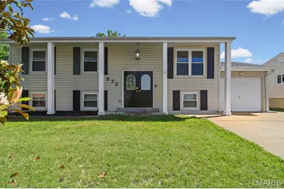 572 Mount Vernon Drive, Arnold, MO 63010 - Photo 2