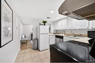 329 N. Boyle Avenue #329 E1, Saint Louis, MO 63108 - Photo 12