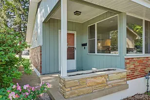 9801 Lawnview Dr, Saint Louis, MO 63136 - Photo 4