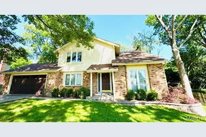 160 Lucerne Place Drive, Ballwin, MO 63011 - Photo 2