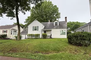 515 S Fillmore Ave, Kirkwood, MO 63122 - Photo 2
