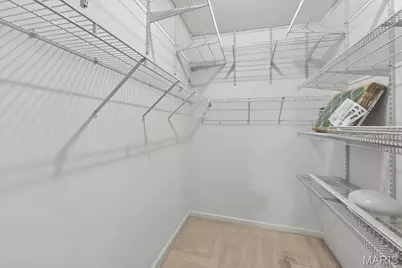 1251 Gardens Circle Drive #2B, Unincorporated, MO 63125 - Photo 10