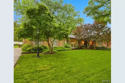 12632 Villa Hill Lane, Creve Coeur, MO 63141 - Photo 2