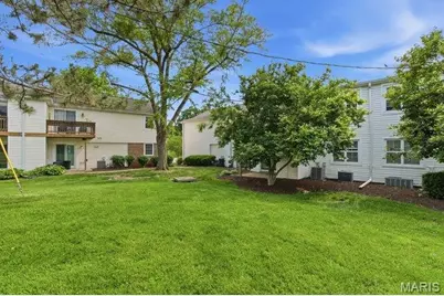 9129 Wrenwood Lane, Brentwood, MO 63144 - Photo 30