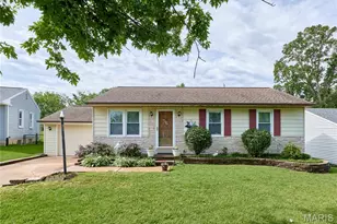 10808 Three Ct Dr, Saint Louis, MO 63123 - Photo 2