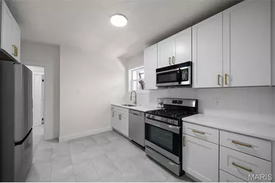 5006 Tholozan Avenue, Saint Louis, MO 63109 - Photo 8