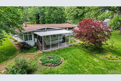 282 Geremma Drive, Ballwin, MO 63011 - Photo 2