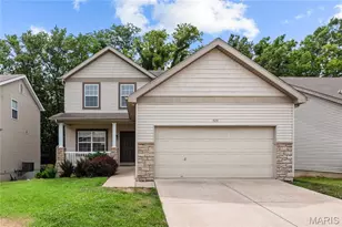 526 Springhurst Pkwy, O'Fallon, MO 63368 - Photo 2