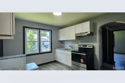 4325 Edgewood Boulevard, Saint Louis, MO 63121 - Photo 8